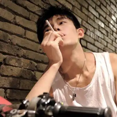 清新帅气真人美女超爱的男头 独一无二小清新真人男生头像_女生头像