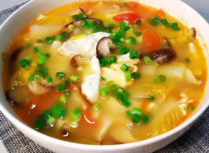 好吃不胖的家常三鲜汤就做好,瘦身的美眉赶紧吃起来吧!_腾讯新闻