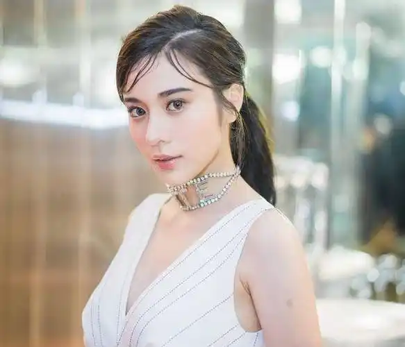 泰国最漂亮的美女前十名排行榜_电视剧_cm_电影