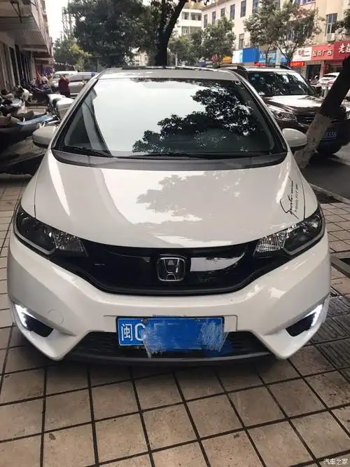 飞度白色gk5小改小改怡情