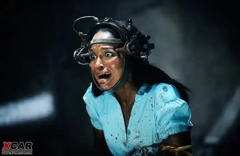 第一部看不下去的片子---电锯惊魂6 附剧照一张