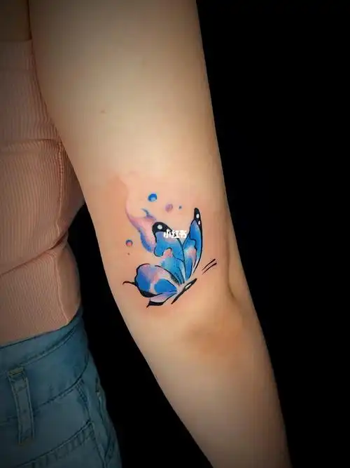 纹身也清新纹身女生纹身蝴蝶蝴蝶纹身彩色纹身小清新纹身