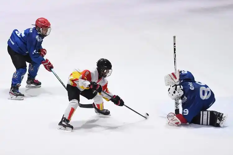 icehockeyopenkicksoffinbeijing