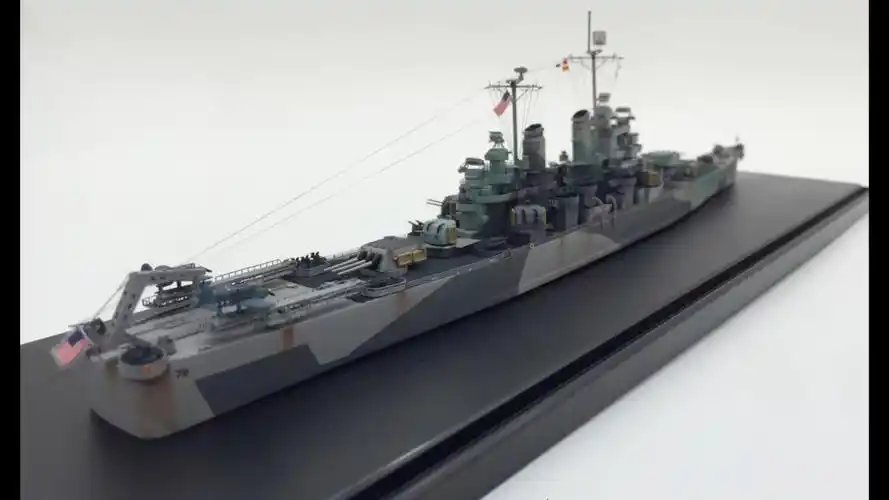 1/700 巴尔的摩级匹兹堡号巡洋舰