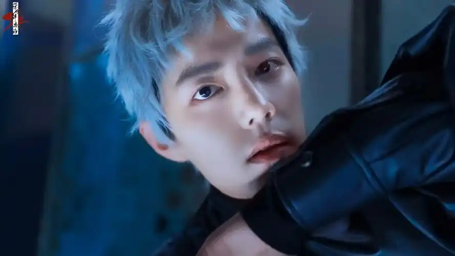 肖战× 时尚芭莎.学好解剖的sk