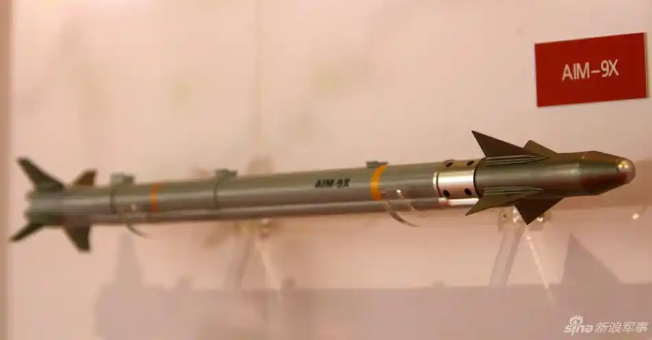 aim-9x空空近距格斗导弹