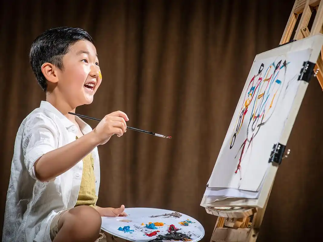 【只有在画画的时候最开心】