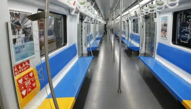 北京地铁10号线发生信号故障,部分列车晚点运行