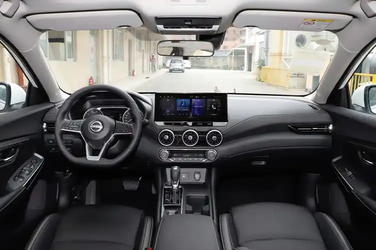 新款东风日产轩逸上市,售价9.98万起