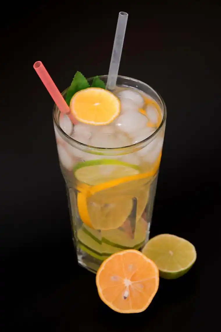 材料准备•新鲜柠檬:1