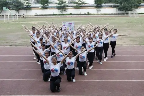 广西机电工程学校举行队形队列比赛初赛