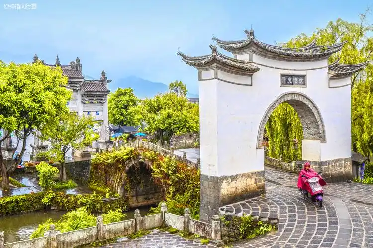 云南和顺古镇藏于高原边地的江南水乡600年古韵历久弥新