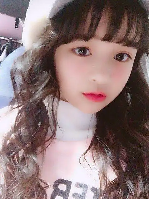 13岁的日本少女竟然颜值逆天,她才是岛国最美的.小学生.