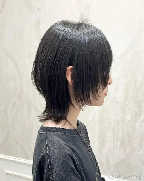 最火狼尾女士短发,个性新潮流,引领回头率新高度|狼尾|短发|发型_新浪