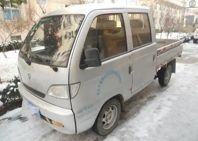 08年中意汽油小货车转让