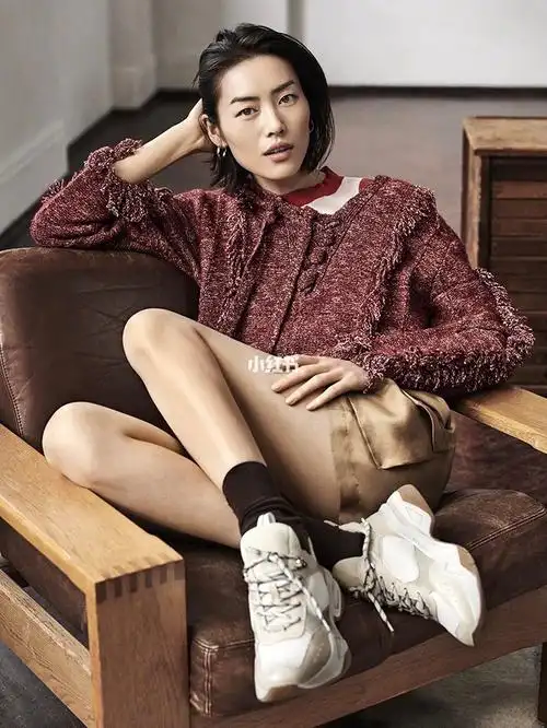 大表姐刘雯同款老爹鞋