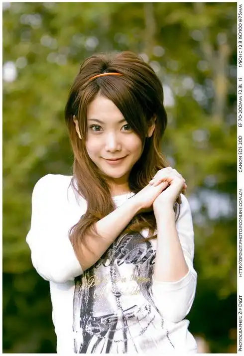 瑞丽 第4届封面女孩大赛 王茜