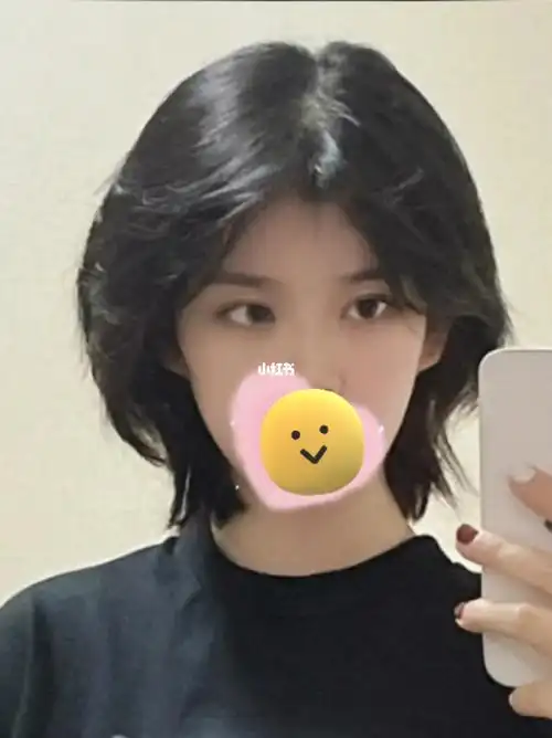 日系高层次少女感短发99鲻鱼头狼尾 上海剪发 整体发型是高层次的