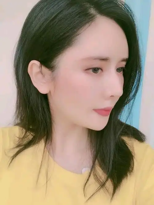 希腊水滴鼻,这样的鼻型你喜欢吗?