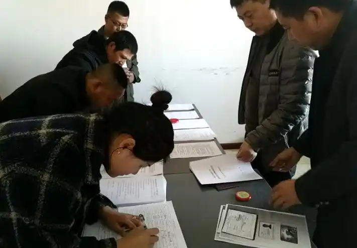 创业农场有限公司开展土地承包合同签订工作