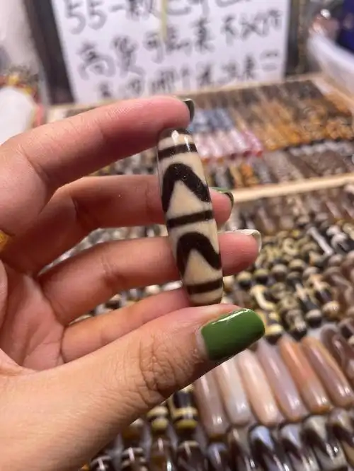 清仓价赔出30元包邮双虎牙天珠