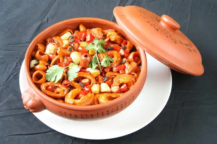 【新品上市】肥肠来啦,吃了这口肥肠,立马荡气回肠!