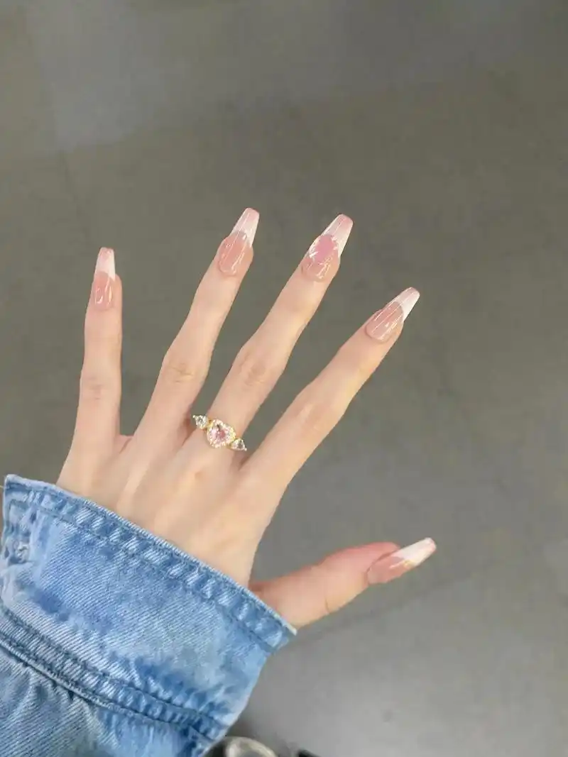 完全美到我心坎里了95#显手白的美甲款式推荐 - 抖音