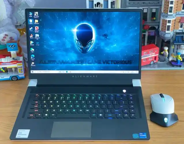 外星人x15不再负重前行!