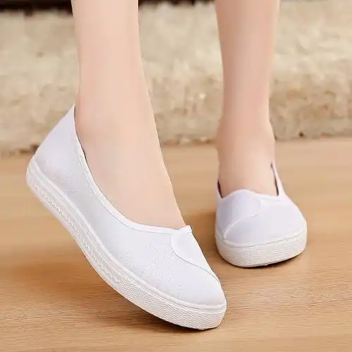 cali护士白色平底布鞋工作鞋美容学生透气舒适布鞋