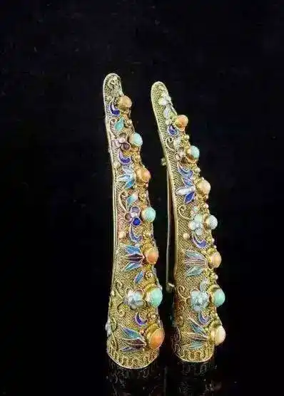 慈禧老佛爷最爱的护甲套原来是清朝贵妇身份的象征