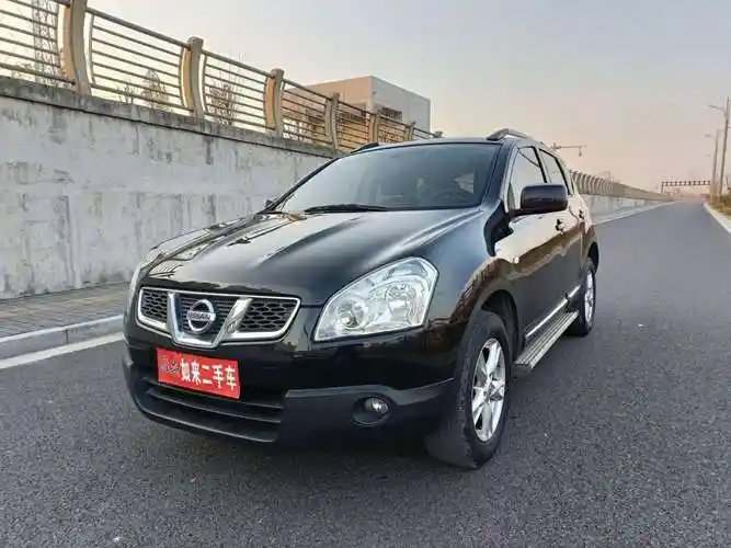 日产 逍客  2012款 2.0xl 火 cvt 2wd图片