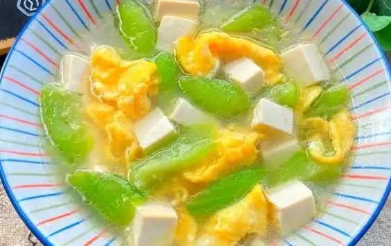 夏天到了,多吃三大类蔬果,给身体补充维c,让皮肤白白嫩嫩