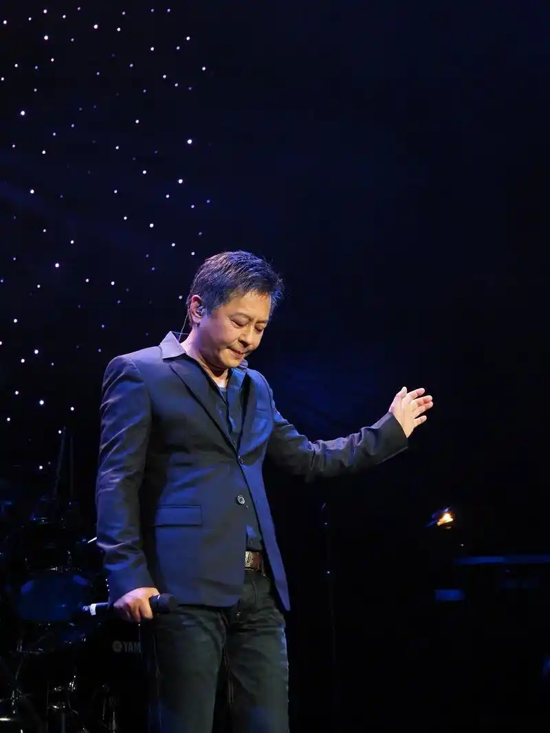 人最快樂的事,莫過於平時可以周遊列國,多看看外面