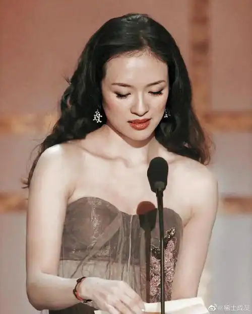 生个孩子还要特意跑去美国,章子怡到底想干啥?