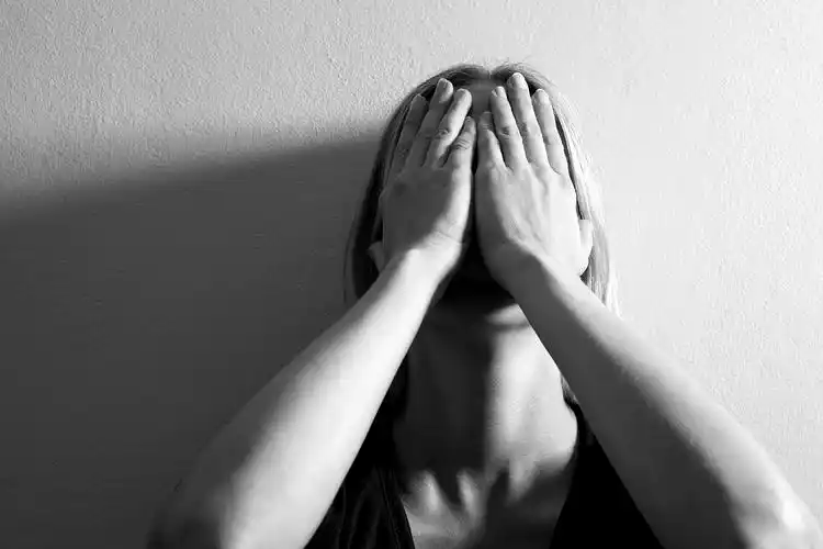 抑郁症的你,感觉现在有多么不顺和绝望?