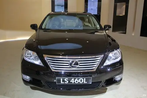 轿车图标,在一个圆圈里有一个像"l"的字样的车是什么牌子的啊?