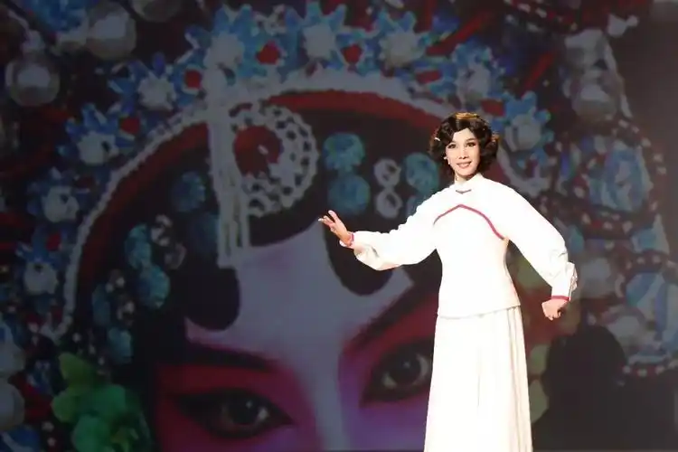 粤剧红派艺术文化讲座:感受"一代天娇",品味戏曲之美【交一天时光给