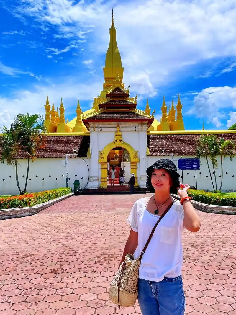 老挝寺庙(下)老挝是佛教国家 原始佛教最早传入的地区之一   - 抖音