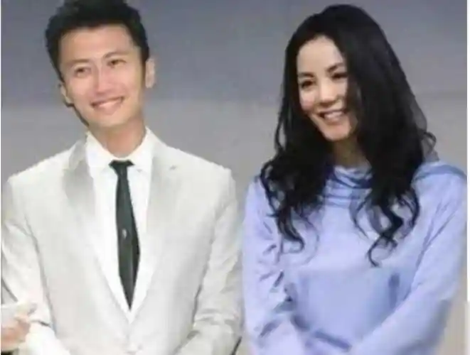 王菲与张柏芝年龄差引发关注,小细节揭秘谢霆锋真爱身份