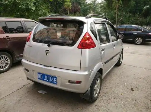 【平顶山】2010年6月 哈飞 路宝 2010款 路宝 灵动 1.