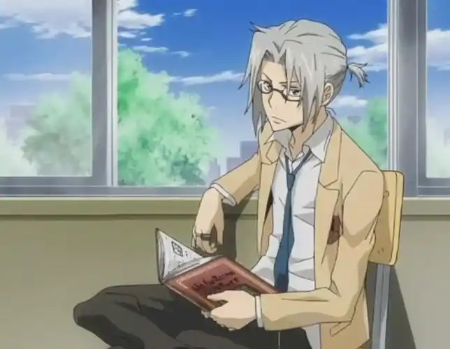 家教狱寺隼人扎头发的样子