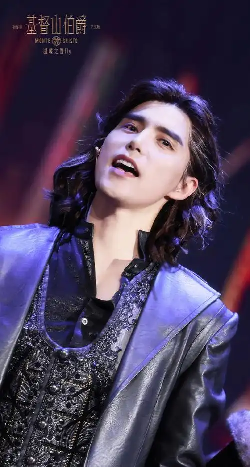 周二,吸一口甜甜的伯爵续命~~|阿云嘎超话|#阿云嘎基督山伯爵中文版