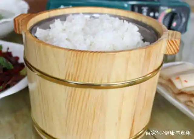 给你一桶米饭以下4种硬菜选一道下饭网友我不要图3