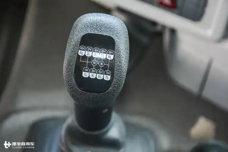 升级,让高端卡车更亲民,带您领略欧曼超级重卡2019款的魅力 - 第10张