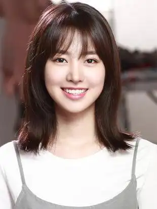 陈世妍(韩国女演员)_尚可名片