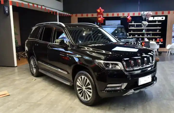 自主"最贵"suv,涨至128.8万,2022款北京bj90到店,真霸气