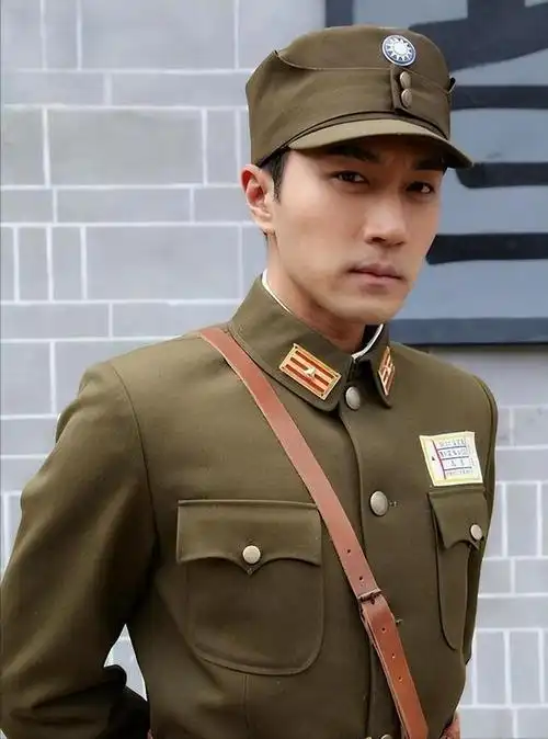 条件不符就别演军人这7位明星演军人让人看着别扭