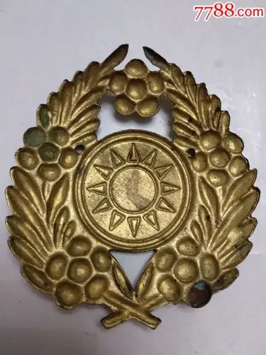 国军大帽徽
