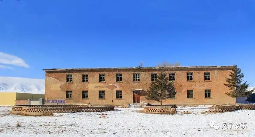 忘记不了二二一人