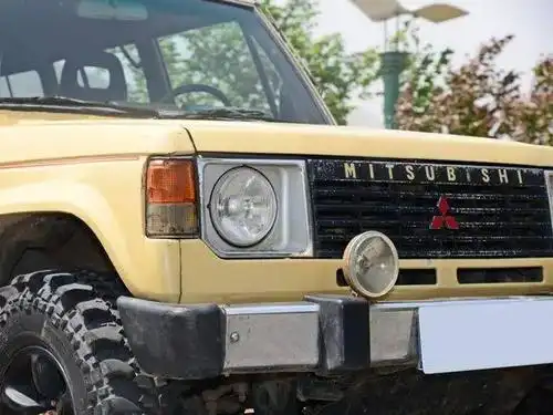 曾经山猫也是有大梁的纯粹的硬派越野车初代三菱帕杰罗